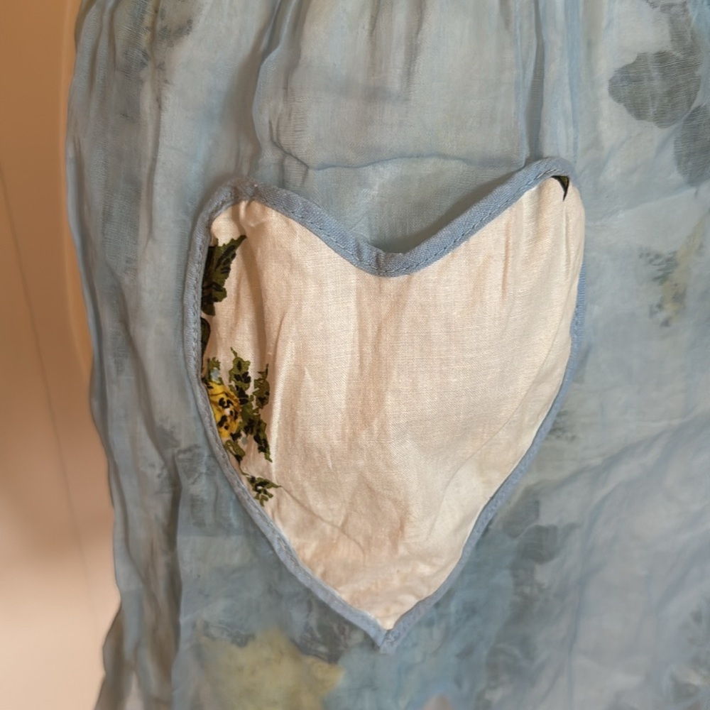 Vintage Cottagecore Floral and Sheer Apron - Picture 3 of 7